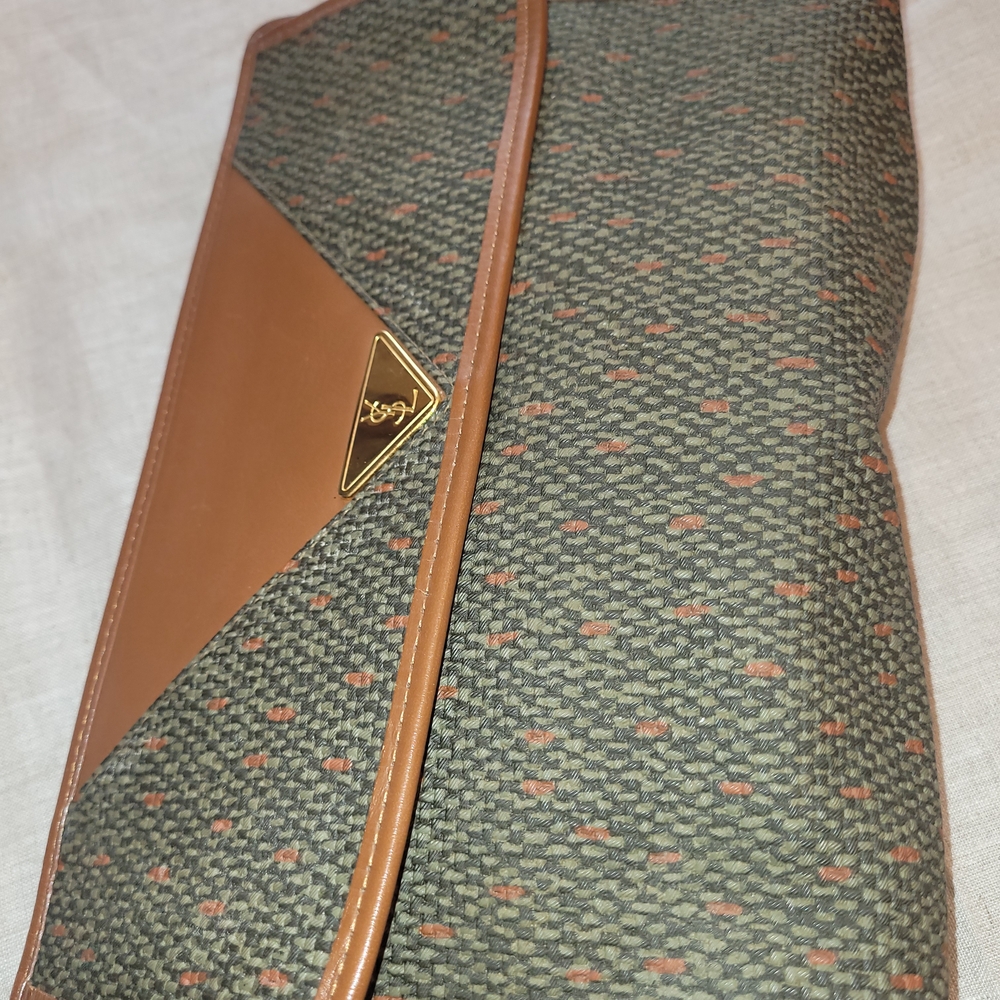YSL Yves Saint Laurent Leather Vintage Clutch - Picture 2 of 9